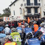 Un peloton bloqué à Ascain