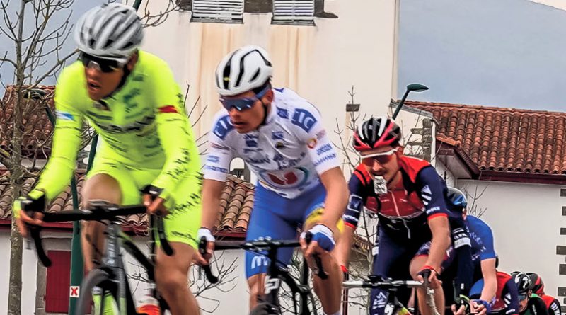 Les coureurs se font sonner les cloches