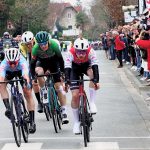Un sprint au coude à coude
